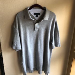 Tommy Hillfager Classic Fit Polo Shirt. Oatmeal Gray. Size XL